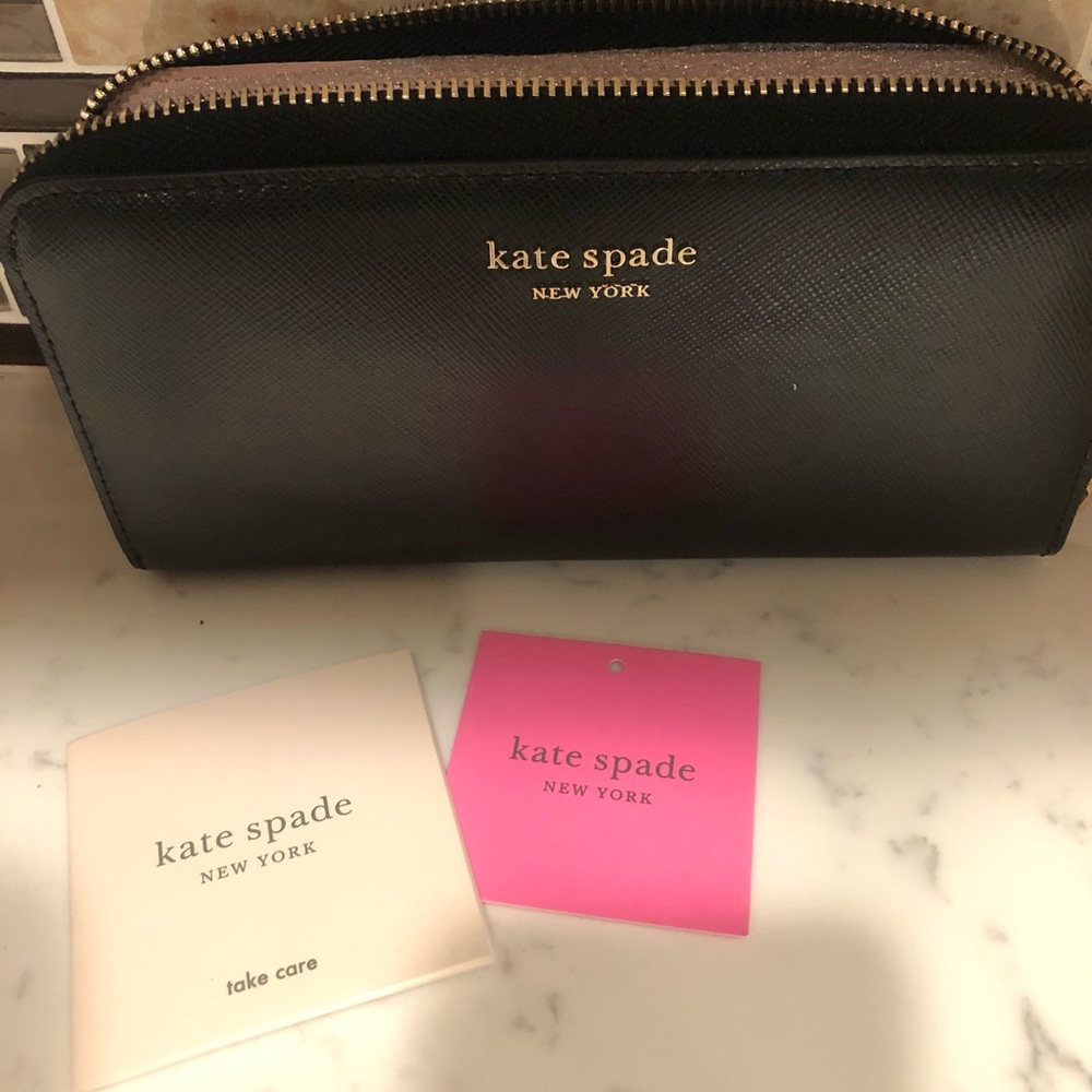 Kate Spade zip around continental wallet NEW